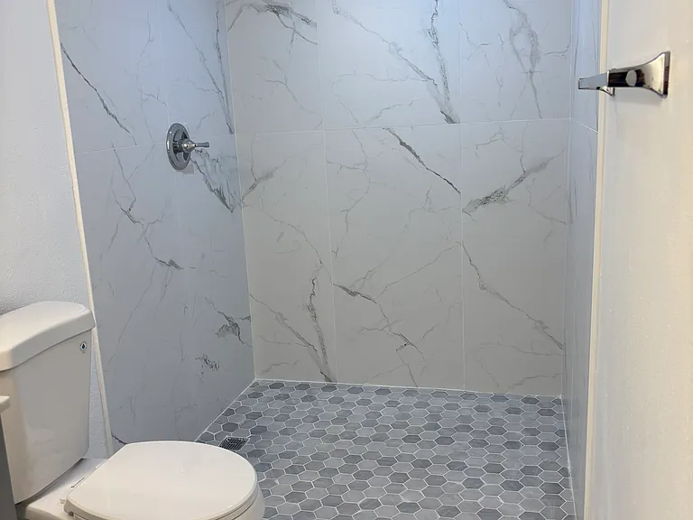 12331 SW 148th Ter — Photo 12