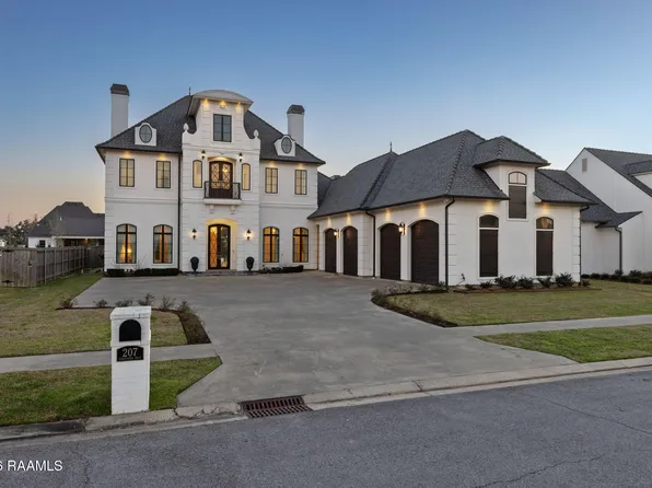 207 Kingfisher Dr, Lafayette, LA 70508