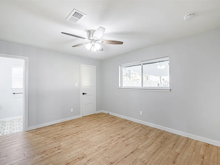 8518 Cedel Dr — Photo 26