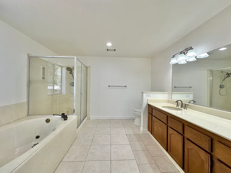 768 Rose Dr — Photo 29