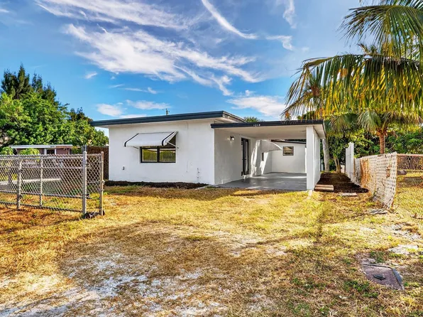 1214 Peak Road, Lantana, FL 33462