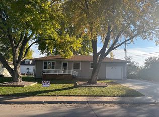 2111 Forrest St, Grand Island, NE 68803