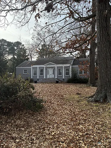 3348 N Pitt St Photo 1