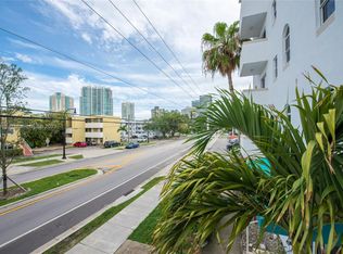 3052 SW 27th Ave APT 201, Miami, FL 33133