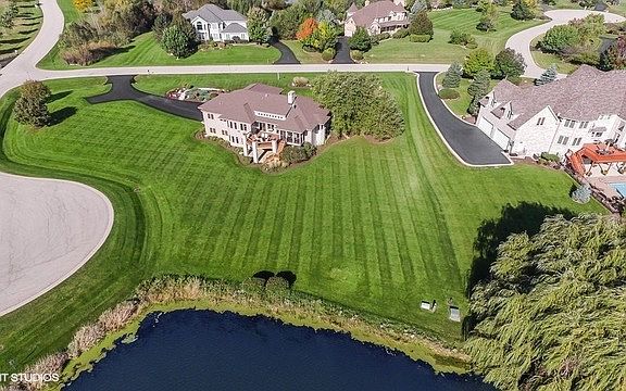 2nd image of 8 Regan Ln