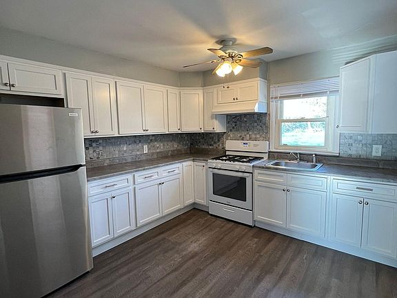 2nd image of 66 East Ave #1