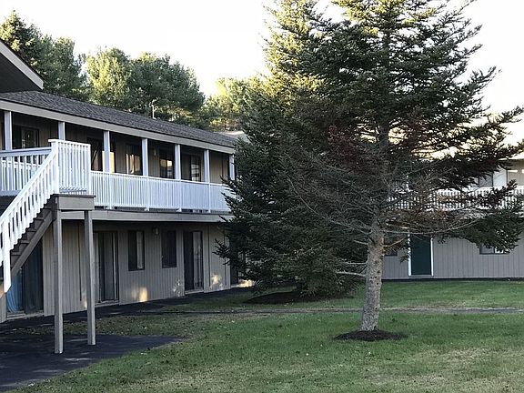 4th image of 5 Town Beach Rd APT 3