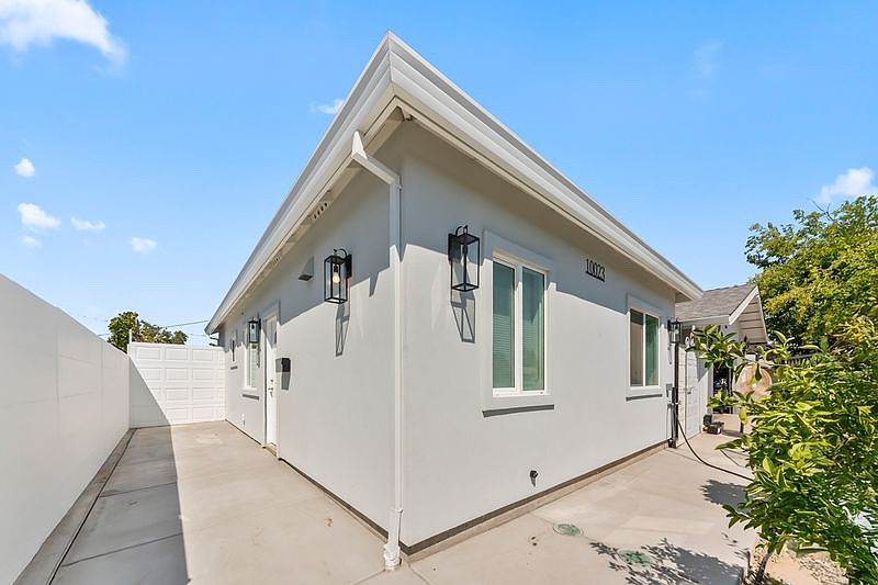 1st image of 10025 Lincoln Village Dr #10023