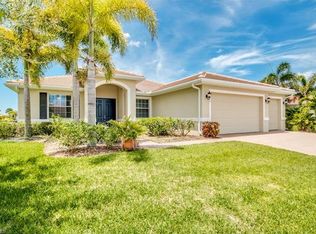 2493 Ashbury Cir, Cape Coral, FL 33991
