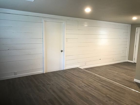 5th image of 7833 Mary Frances Ln