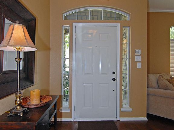 3rd image of 1439 Rogers Ct