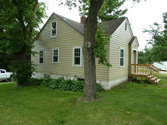 2nd image of 32518 River Vista Ln