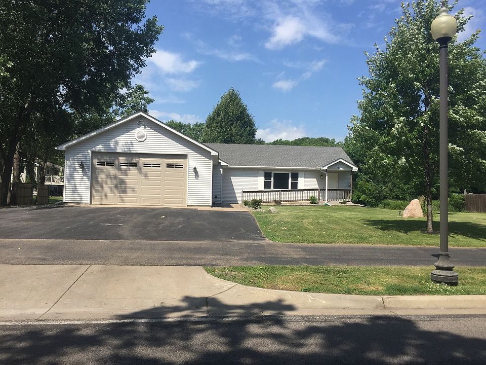 9241 W River Rd, Brooklyn Park, MN 55444 Zillow