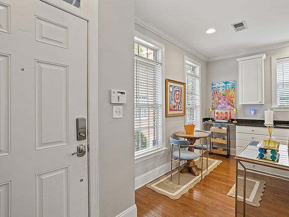 2nd image of 621 Highpark Ln