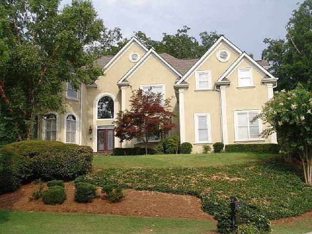 1st image of 660 Falls Lake Dr