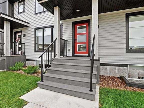 3rd image of 134 W Crestview Blvd