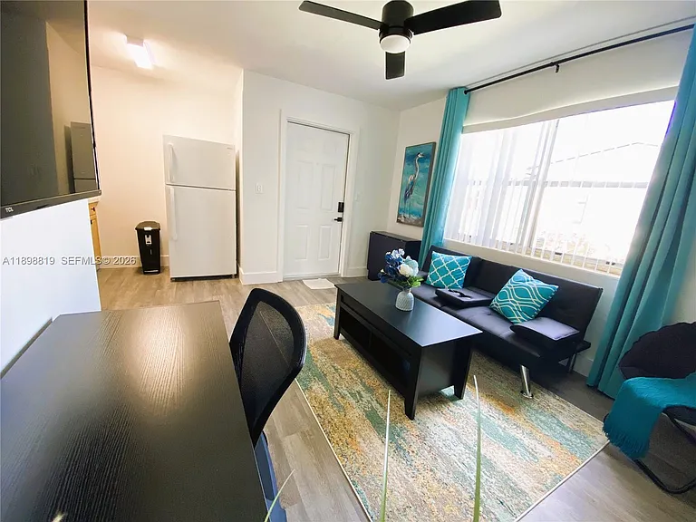 3208 Canal Dr #4 — Photo 15