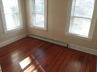 26 Franklin St APT 4, Westport, CT 06880