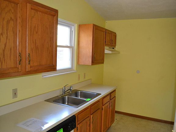 4th image of 4326 Hattus Ave NW