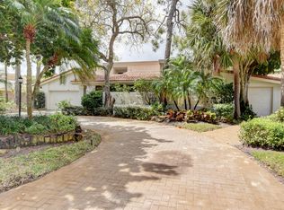 664 Lakewoode Cir W, Delray Beach, FL 33445