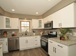 2800 Kearney Ave, Racine, WI 53403