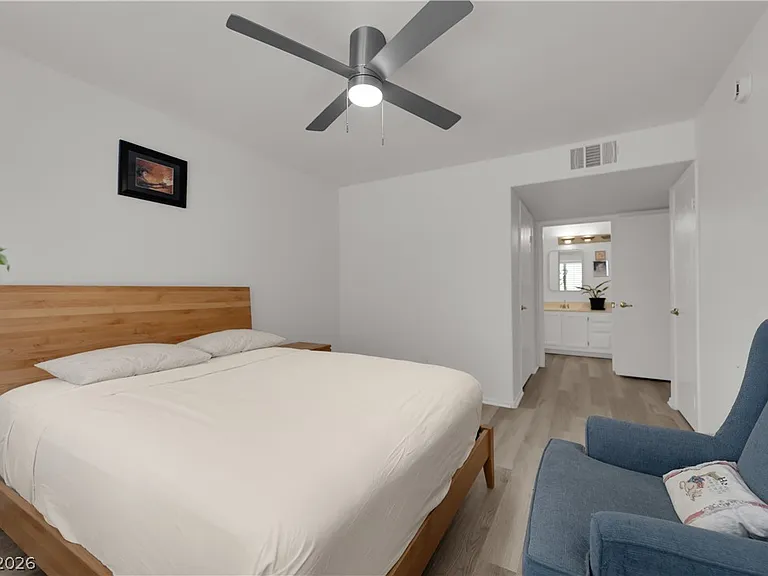 3425 E Russell Rd #156 — Photo 26