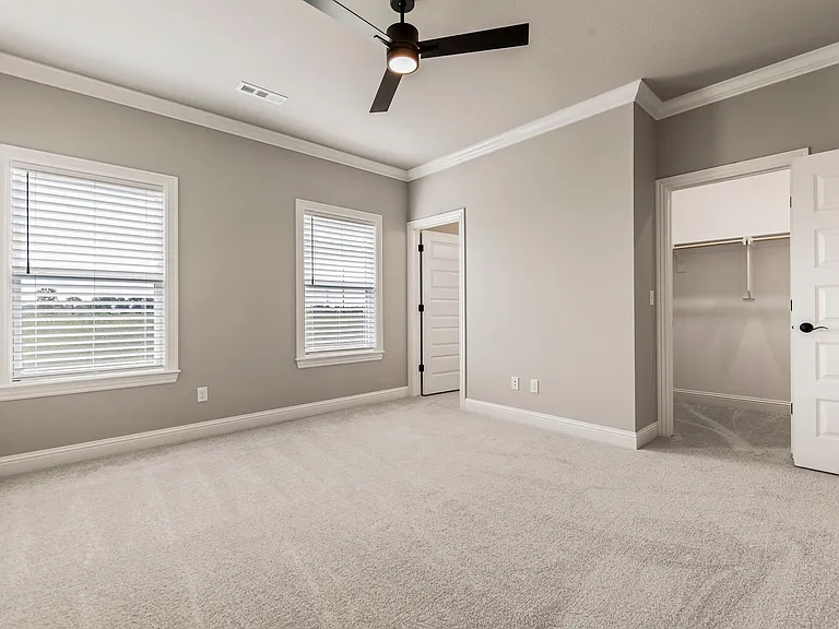 2903 Hampshire Ave — Photo 6