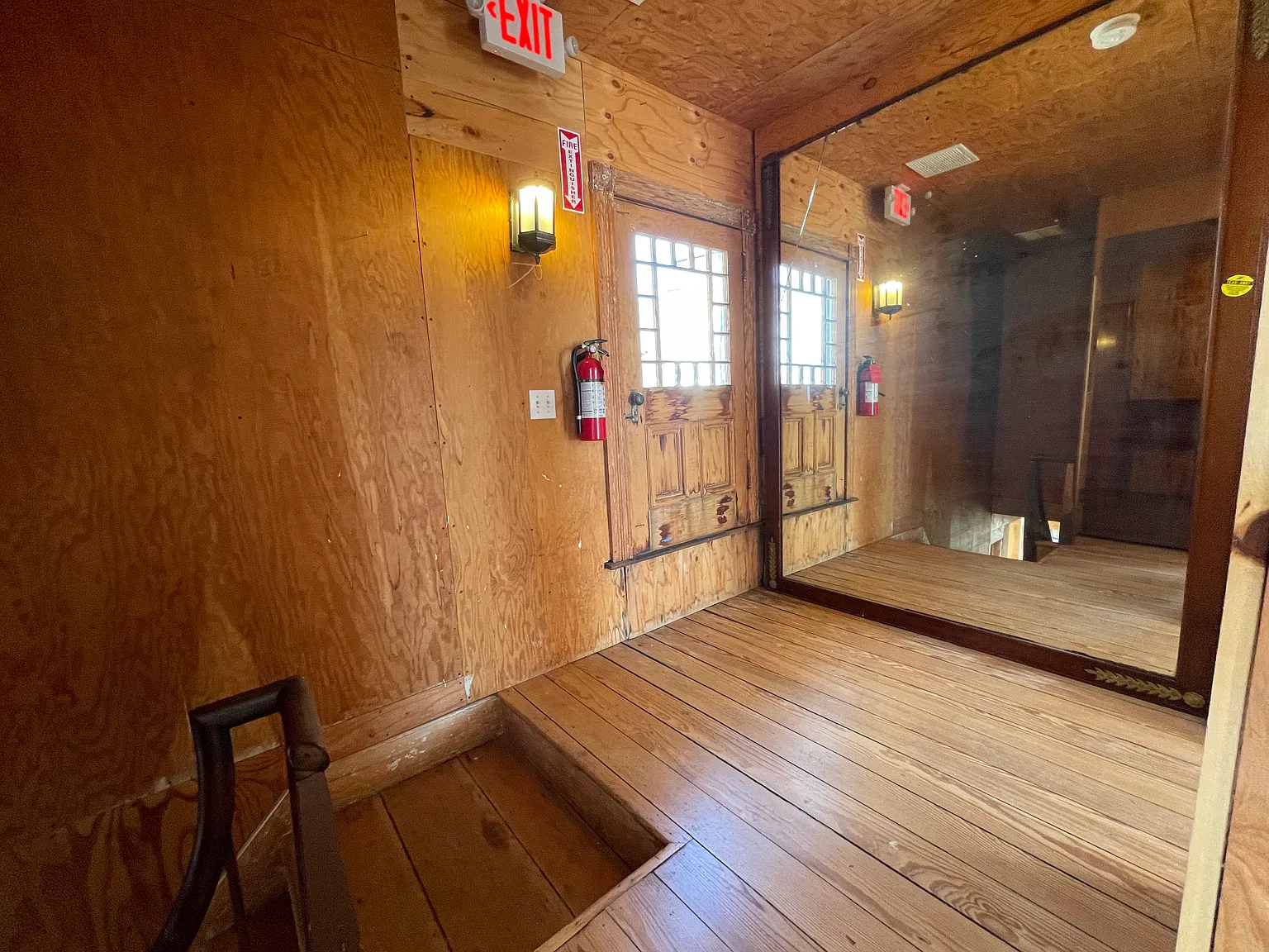 Three Bedroom Apartment in the Heart of Sag Harbor Village — Photo 4