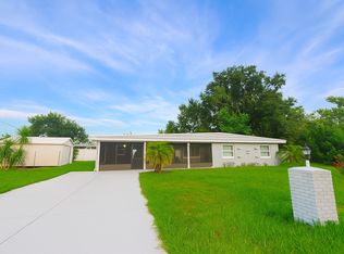 32716 Azealia Pl, Tavares, FL 32778