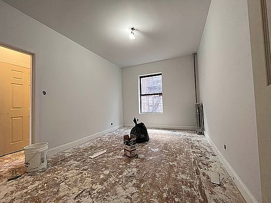 4th image of 356 Saint Johns Pl #2B