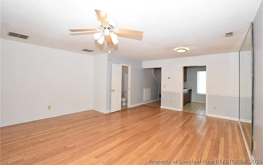 2 bed, 1.5 bath, 1134 sqft, $1,265 — Photo 4