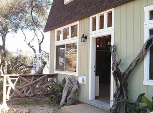 21712 Canon Dr, Topanga, CA 90290