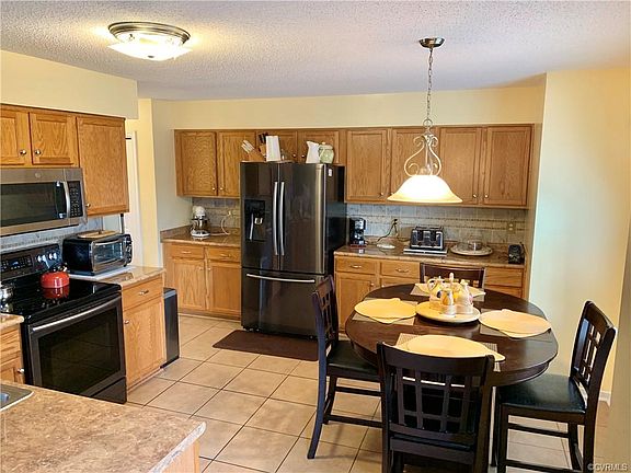 2nd image of 6213 Beaufont Hills Ct