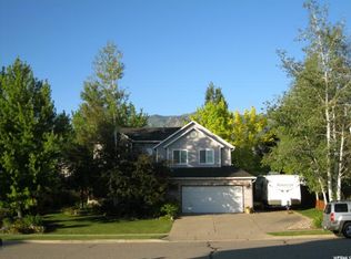 740 N Creekside Ln, Kaysville, UT 84037