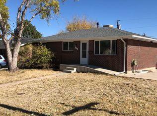 3920 S Hazel Ct, Englewood, CO 80110
