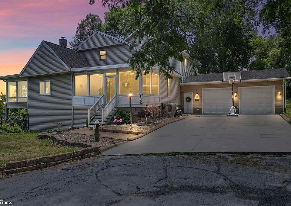 102 Sweeny Ave, Burlington, IA 52601 Zillow