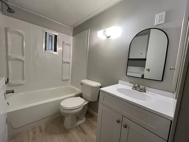 3 bed, 1200 sqft, $1,250 — Photo 2