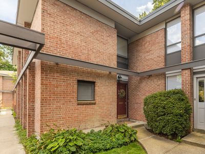 160 Fairfield Woods Road #12, Fairfield, CT, 06825