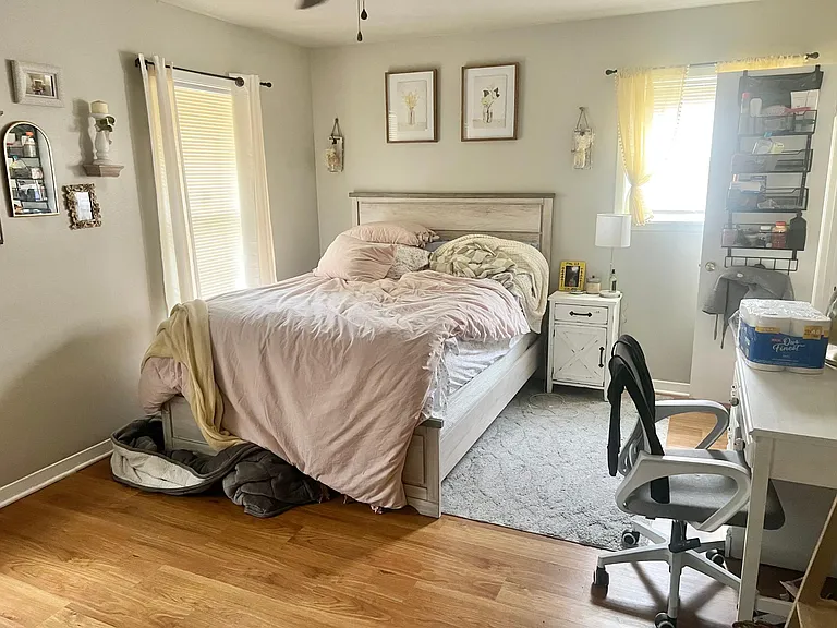 1403 Village Dr — Photo 9