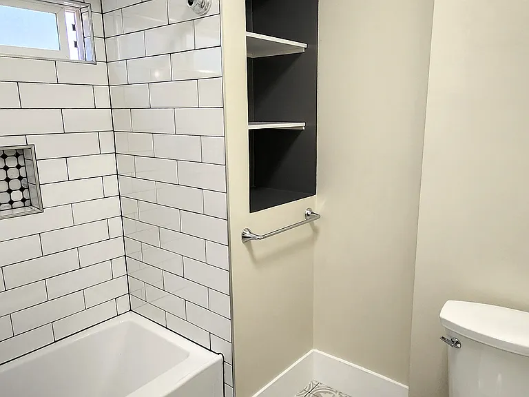565 Nebraska Ave — Photo 15