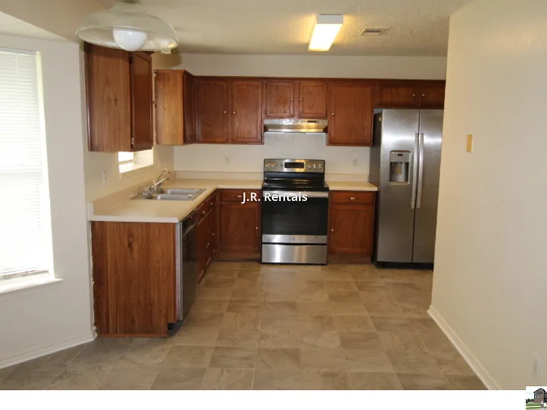 3615 Coral Bay Ln — Photo 64