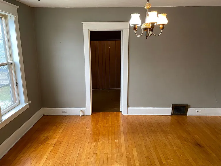 717 Jackson St — Photo 6