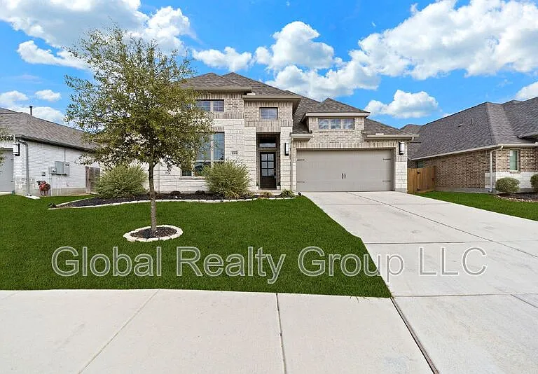 2981 Grove Way — Photo 1