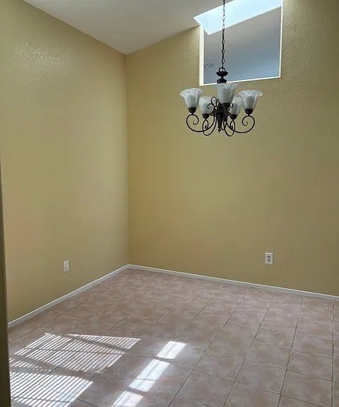 804 Quintana Dr — Photo 19