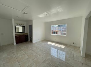 1906 W 18th St, Santa Ana, CA 92706