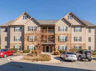 4757 Tatton Park Cir APT 3D, Winston Salem, NC 27103