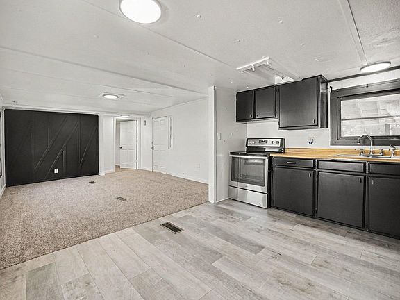 4th image of 223 Pinto St