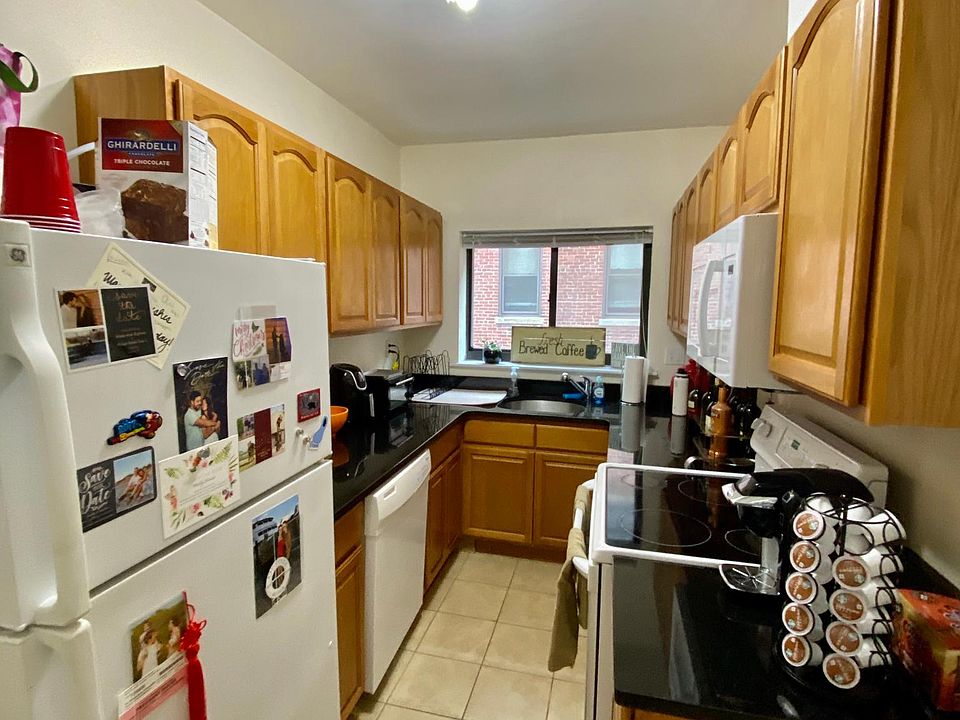 1st image of 106 Longwood Ave #Ua4