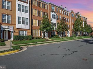 23477 Belvoir Woods Ter, Ashburn, VA 20148