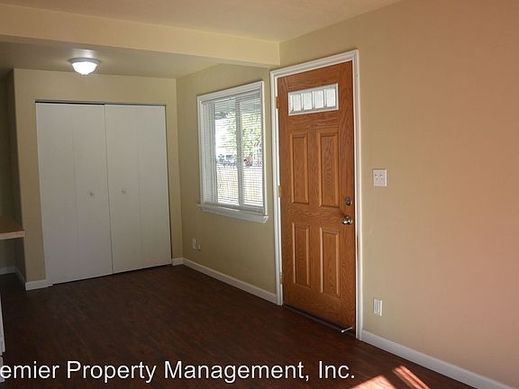 5th image of 3605 E 11th St